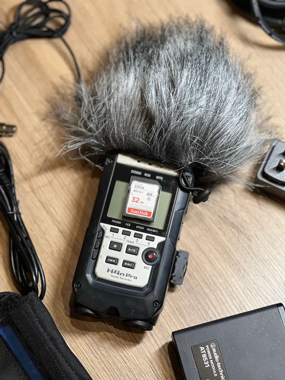 Kit Gravador de Áudio Zoom H4N Pro - Foto 2