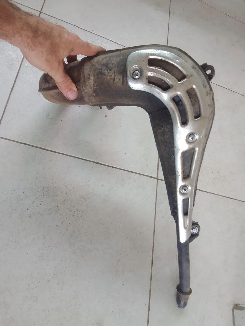 Escapamento com ponteira original DT200r