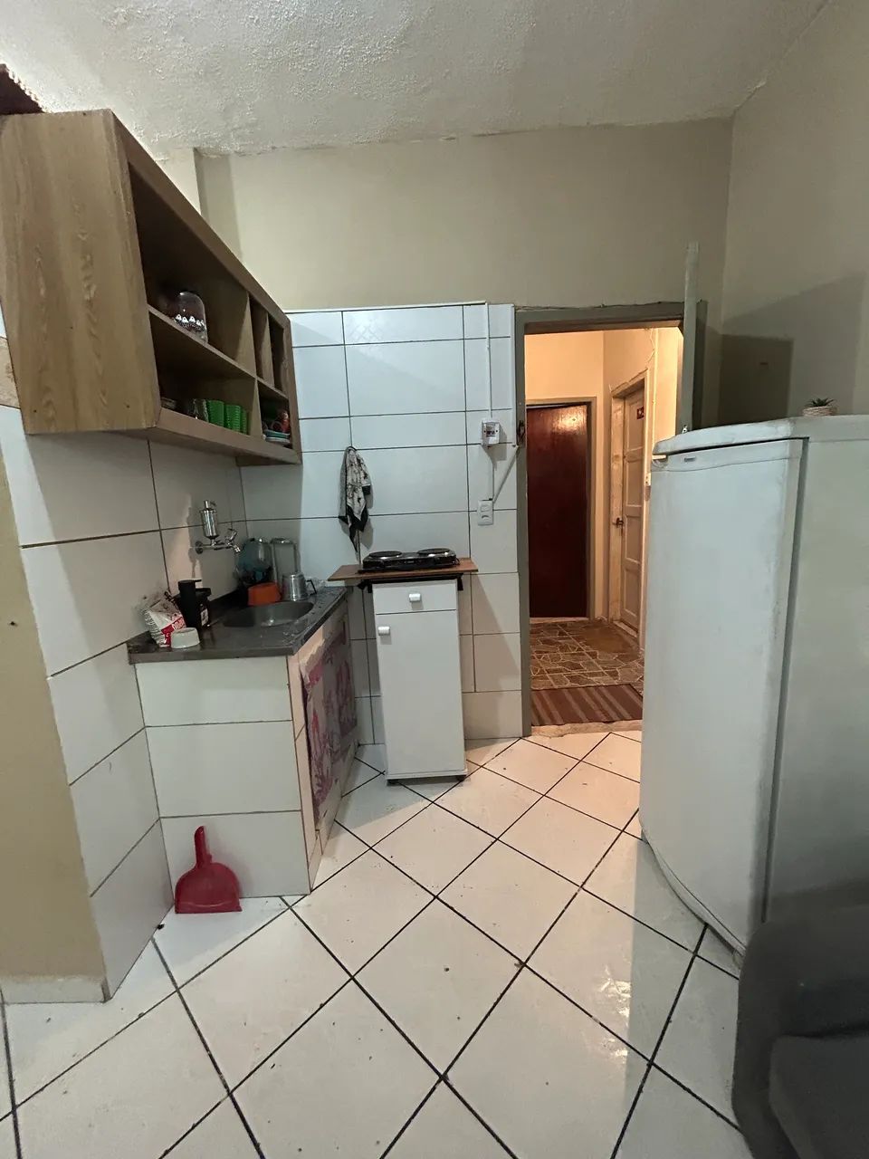 Vende-se Kitnet - GILKA MACHADO