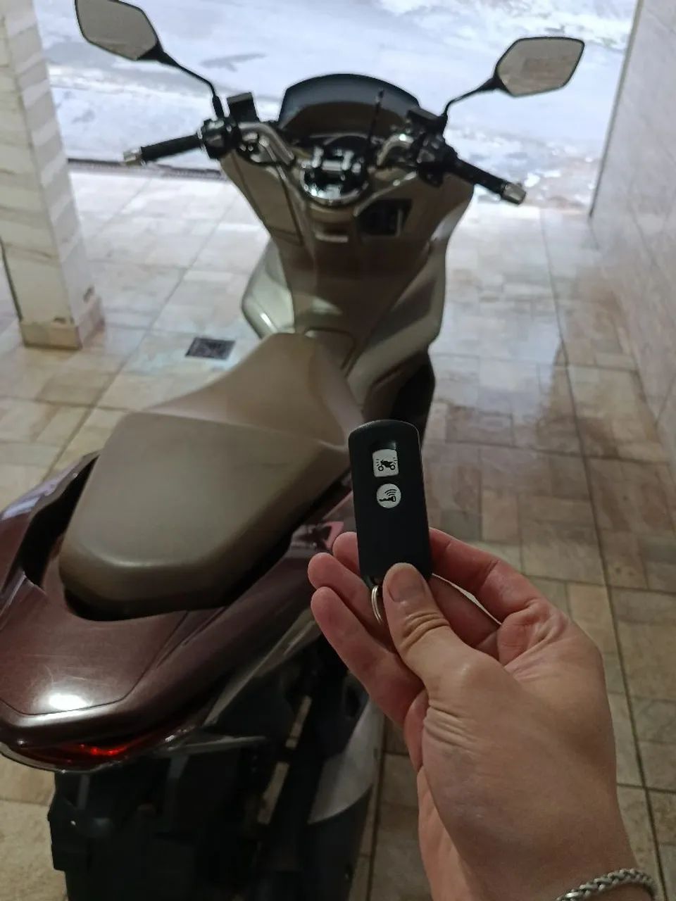PCX DLX  - Foto 5