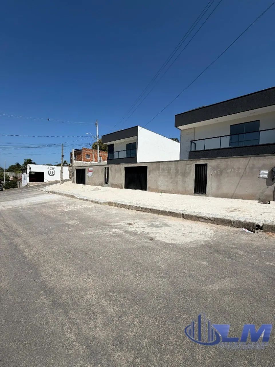 Casa à venda em Guarapari-ES: Casa Duplex em Santa Mônica com Área Gourmet, Churrasqueira 