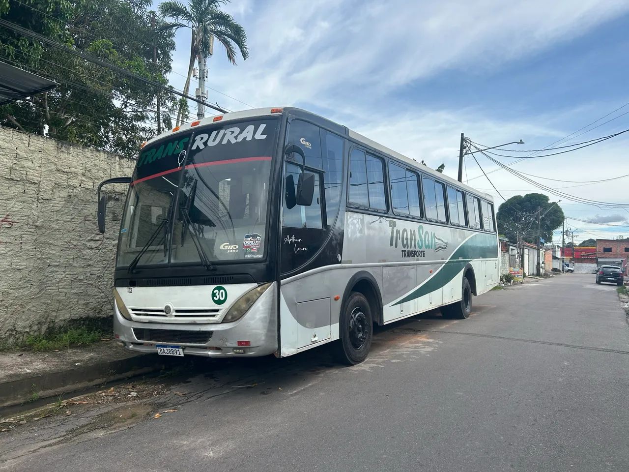 Vende ou aluga se 
