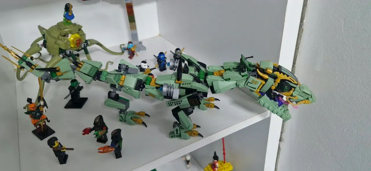 Réplica idêntica do set Dragão verde do Lloyd (70612) - Foto 2