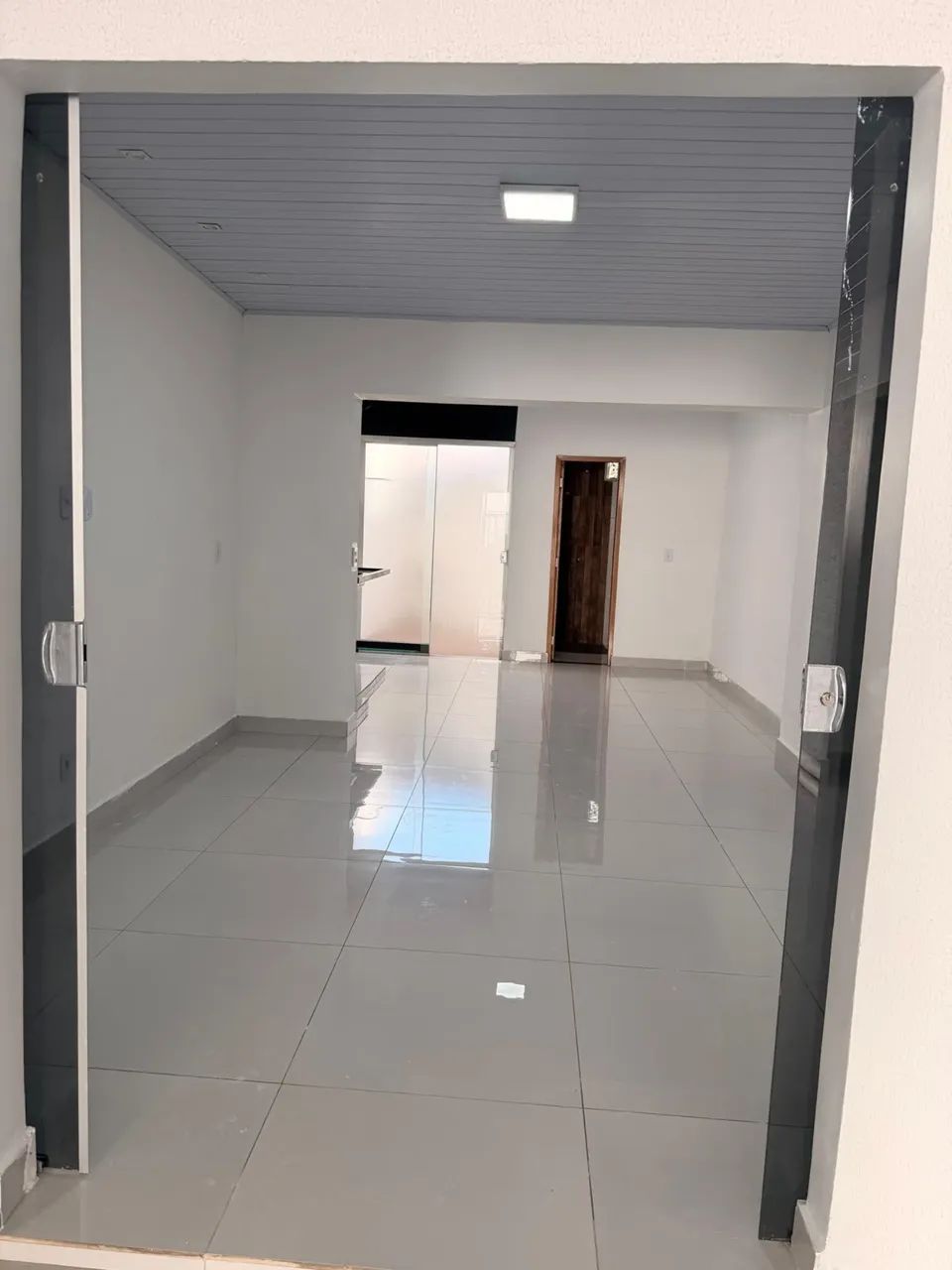 Vendo casa no setor Crimeia Oeste  - Foto 3