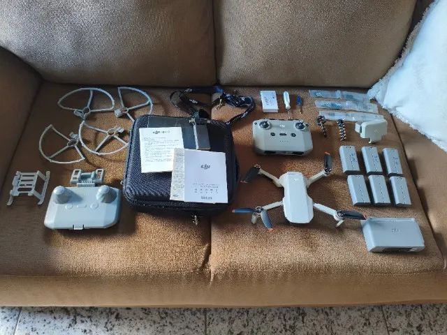 DJI Mini2 Flymore combo com 6 baterias e case rigido completo.