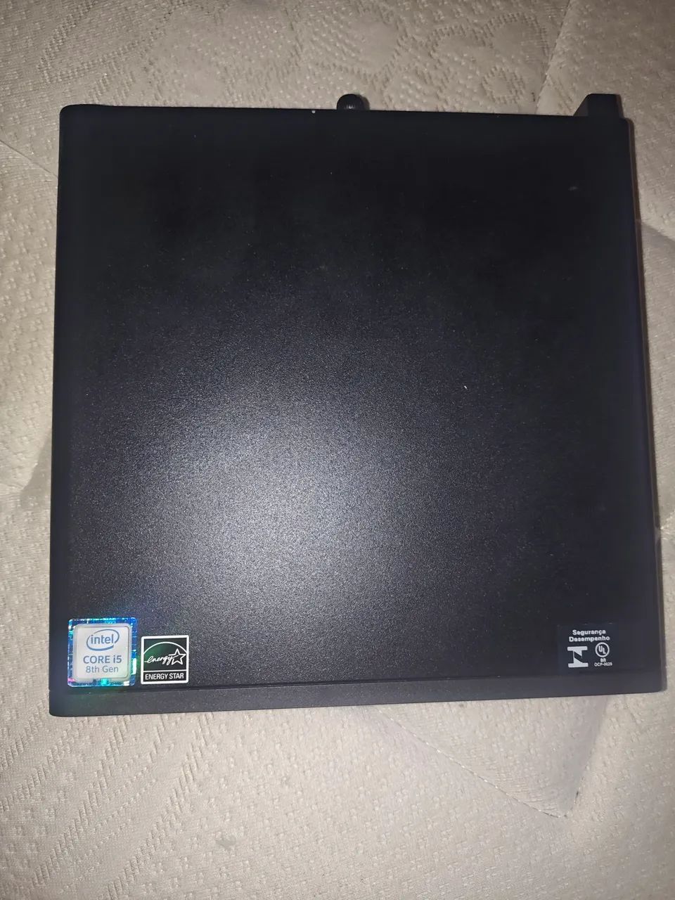 Mini computador i5 8ª geração, 8GB RAM e NVMe 512 GB