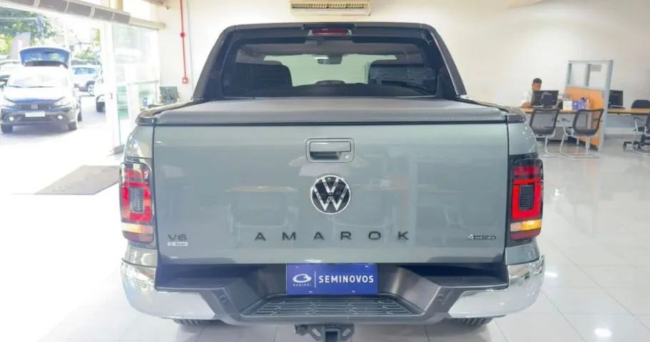 Volkswagen Amarok Extreme CD 3.0 4X4 TB Dies. Aut. 2025 - Foto 4
