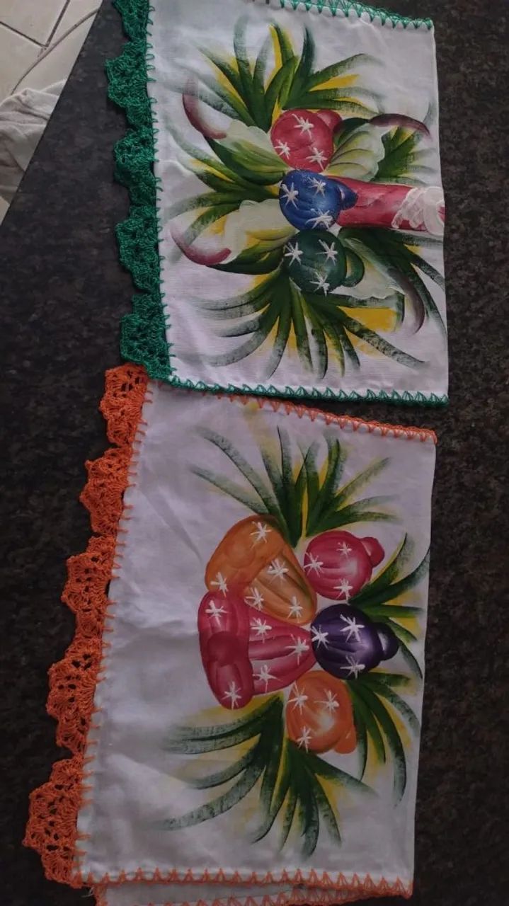 Kit 2 Panos de Copa Pintado a Mão com Bico de Crochê 75cm x 49 cm  - Foto 6