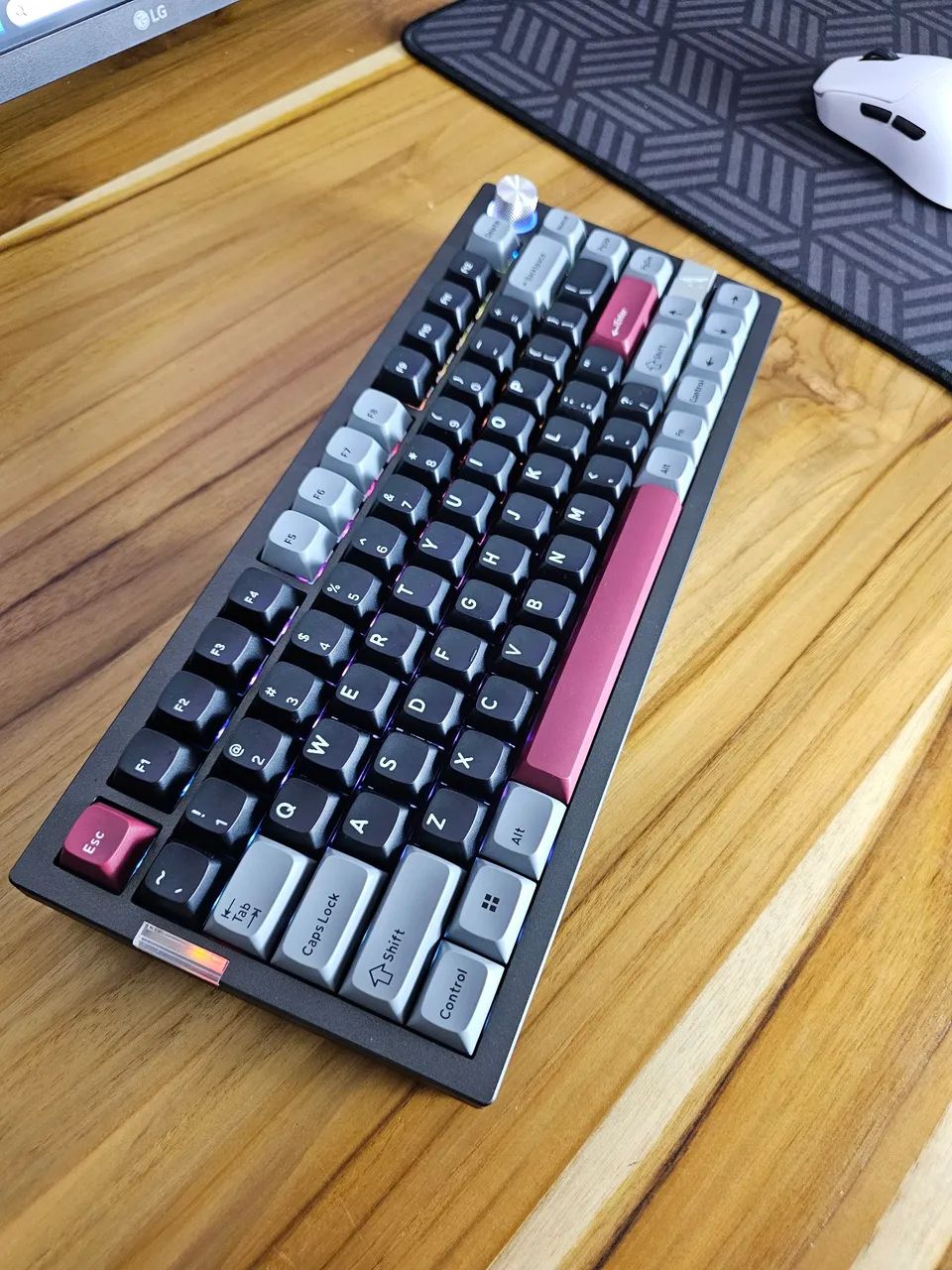 Teclado Mecânico Gamer Montech MKey PRO 75454806500510289924