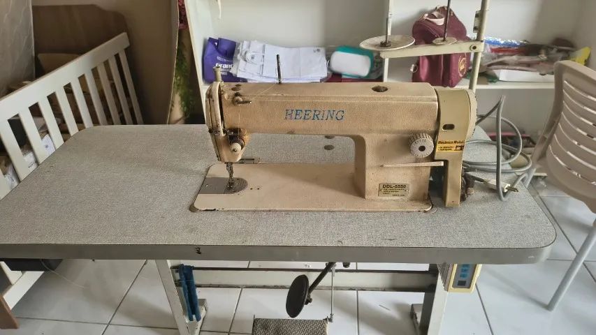Máquina de costura industrial reta e overloque - Foto 4