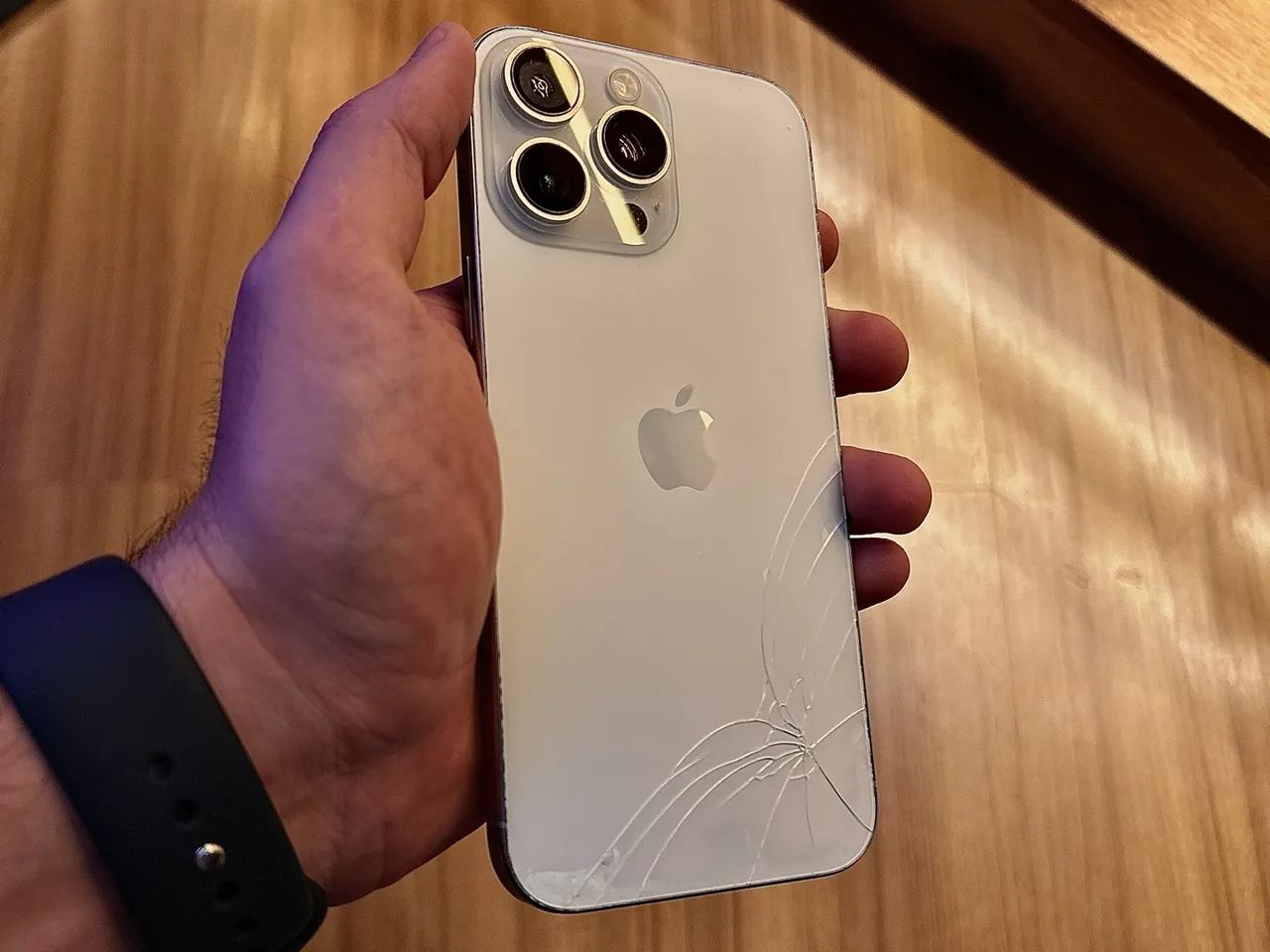 iPhone 16 Pro Max 256gb - Titanium White - Foto 2