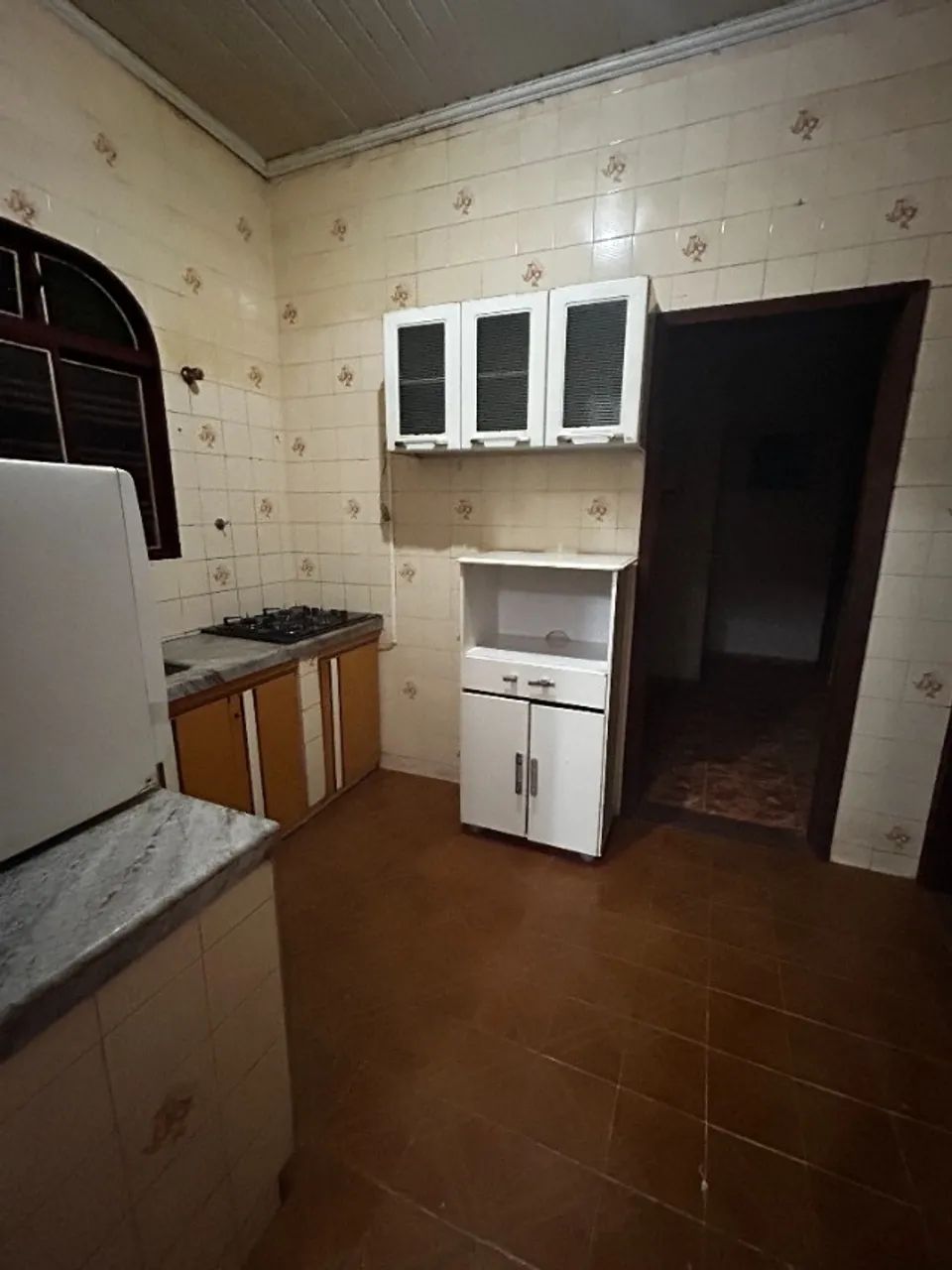 Aluguel  Casa no Centro Araguari  3 quartos garagem - Foto 4