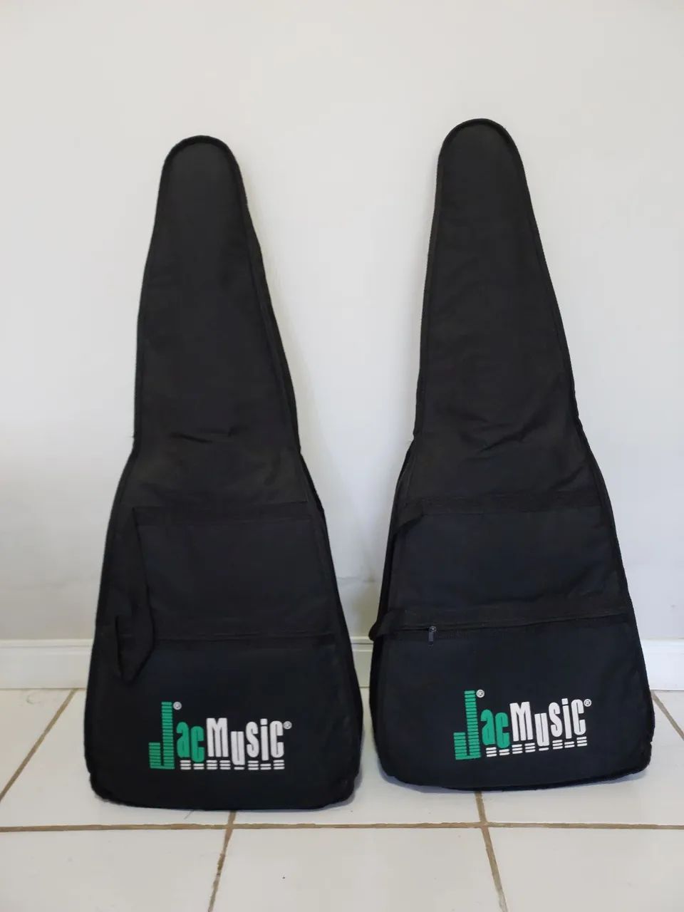 Violão Com Capa (2 Violões disponíveis) - Foto 5