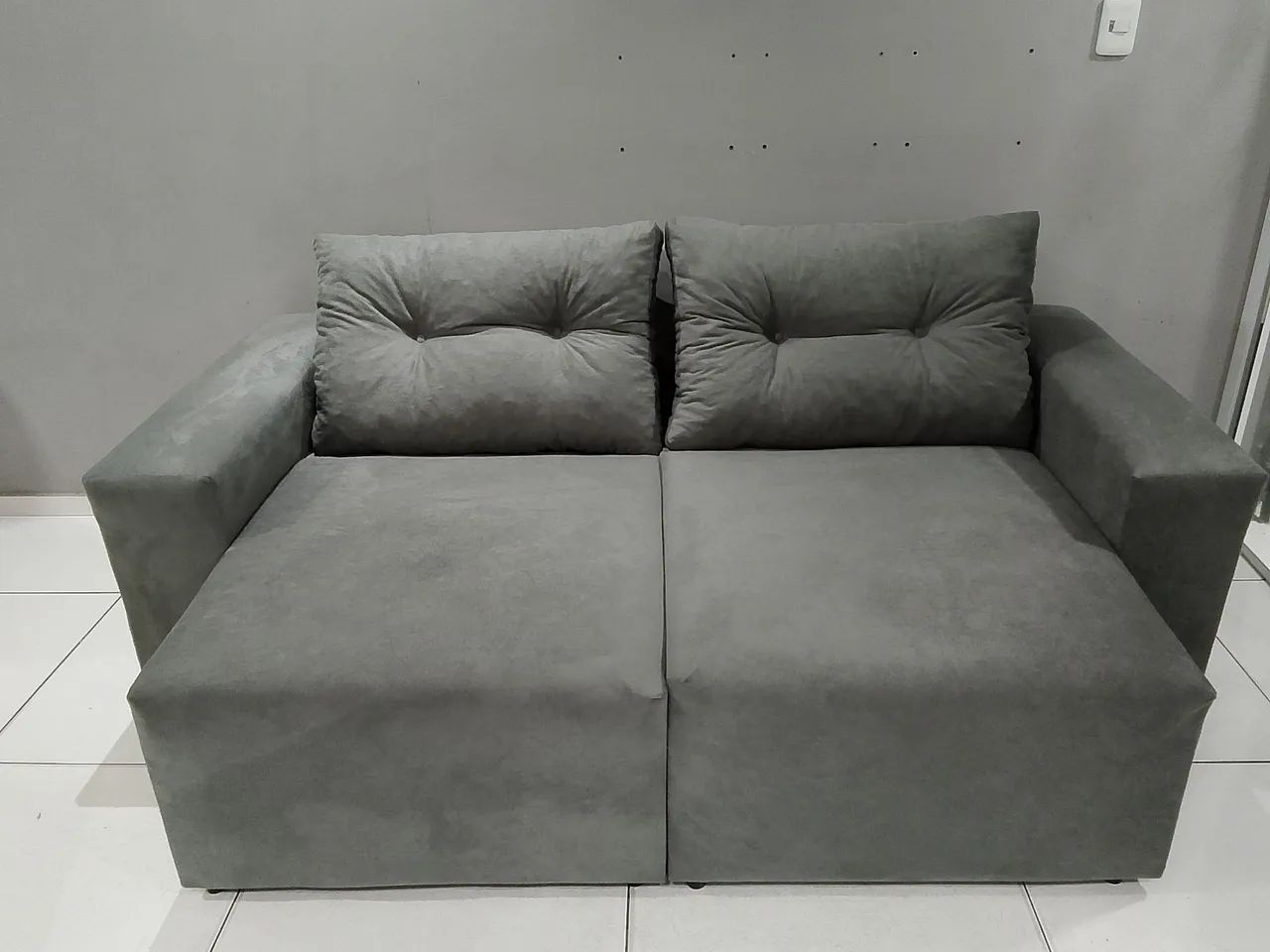 Promoção imperdível de 1500 por 1299,99 Sofá retrátil novo capacidade 3 pessoas espaçoso  - Foto 2