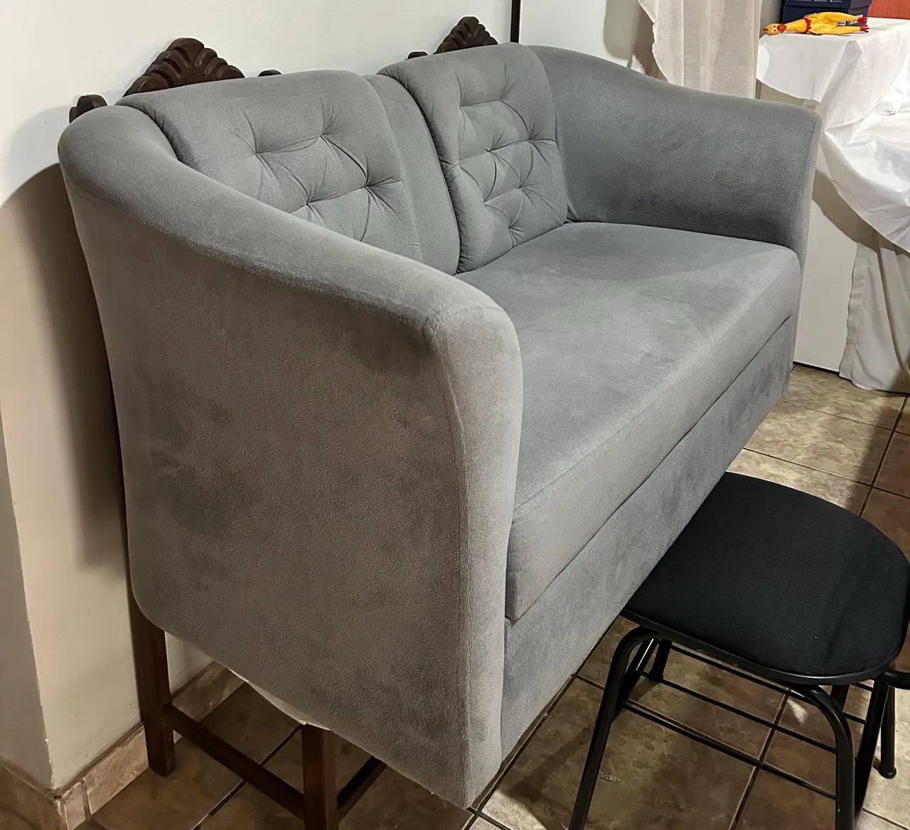 NOVINHO!!!! Sofá dois lugares de sala de espera, consultório ou salão de beleza  - Foto 2