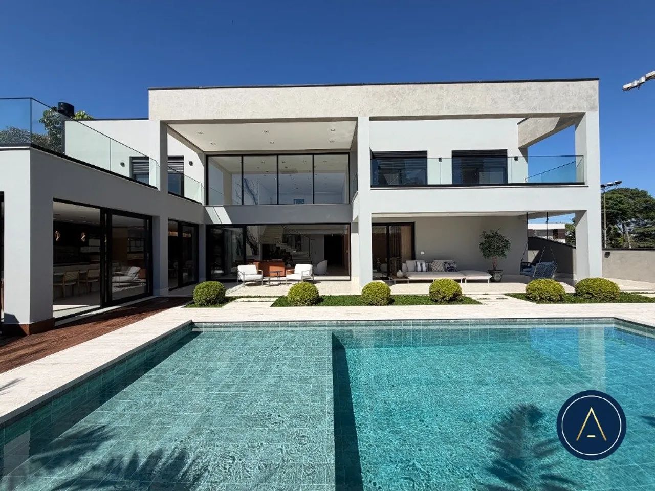 Casa nova e mobiliada de alto padrão em Alphaville - Foto 2
