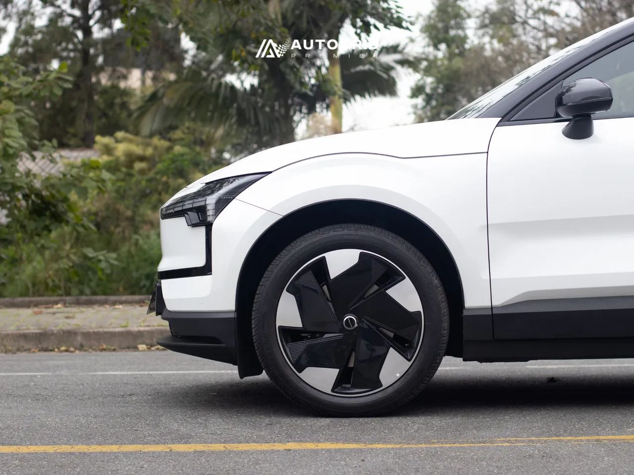 Volvo EX30 E60 Plus (elétrico) 2024 - Foto 3