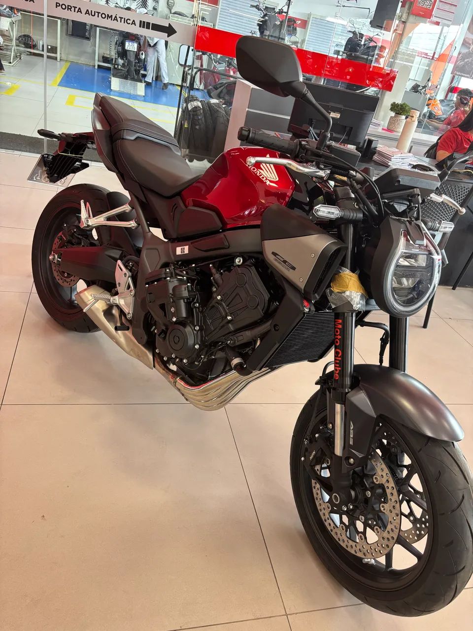 CB 650R