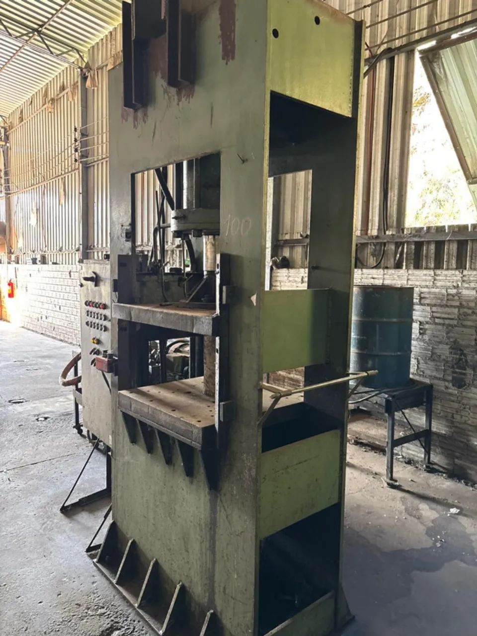 Prensa Hidráulica 100 Ton - Foto 3
