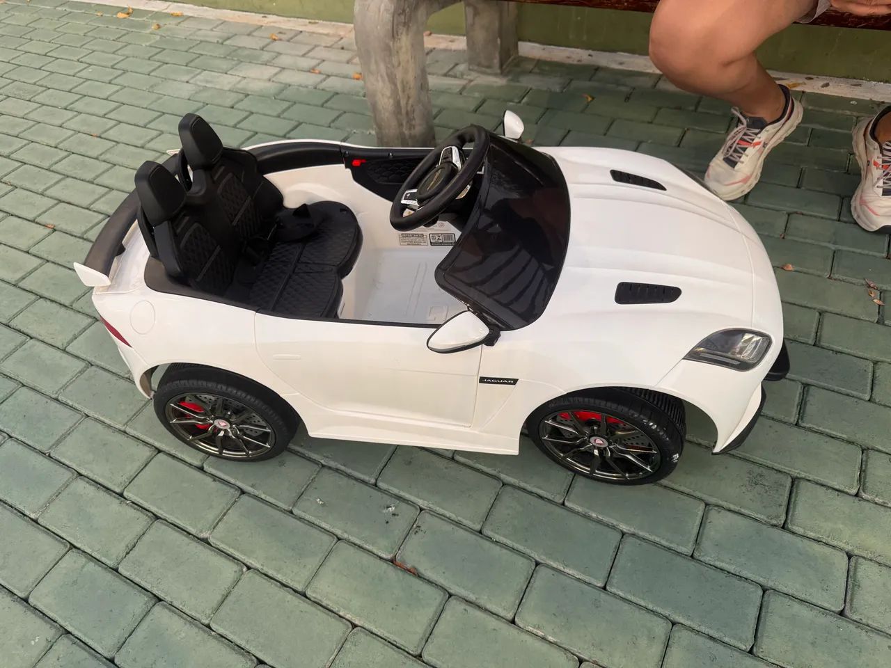 Carro infantil Elétrico Jaguar 12V - Foto 3