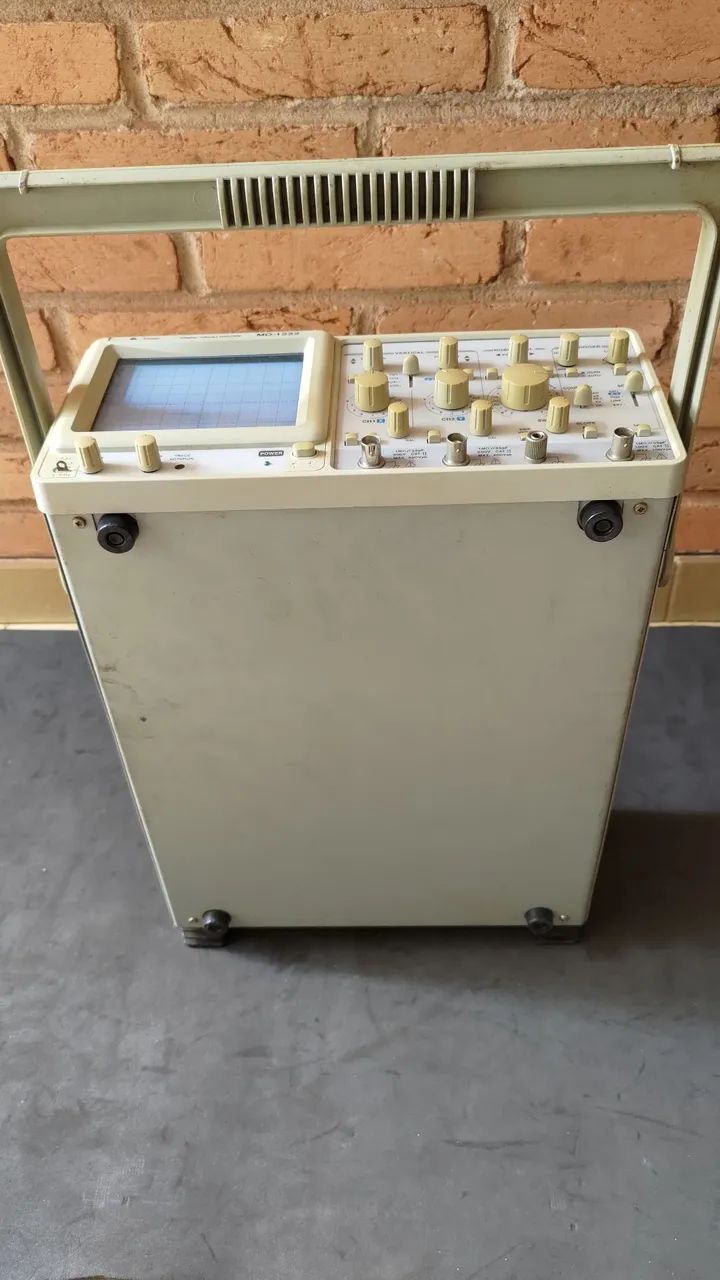 Osciloscópio Minipa 20mhz MO1222<br><br> - Foto 2
