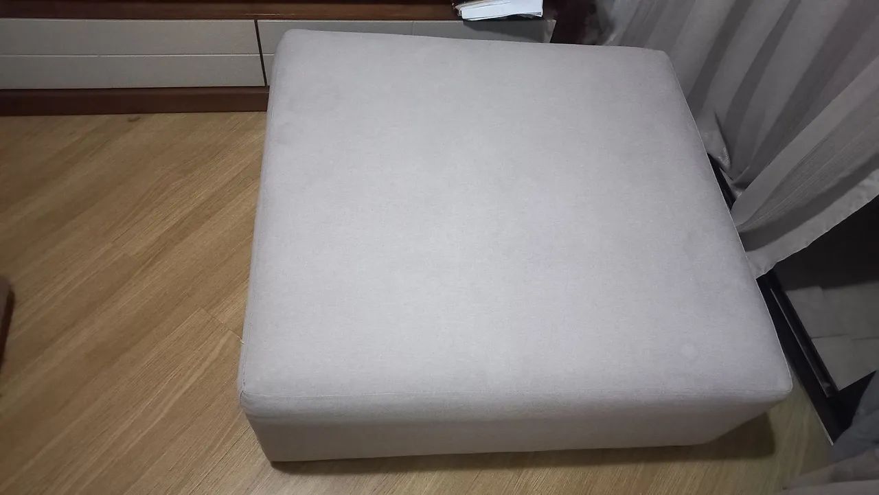 Sófa de canto com chaise e puff - Foto 5