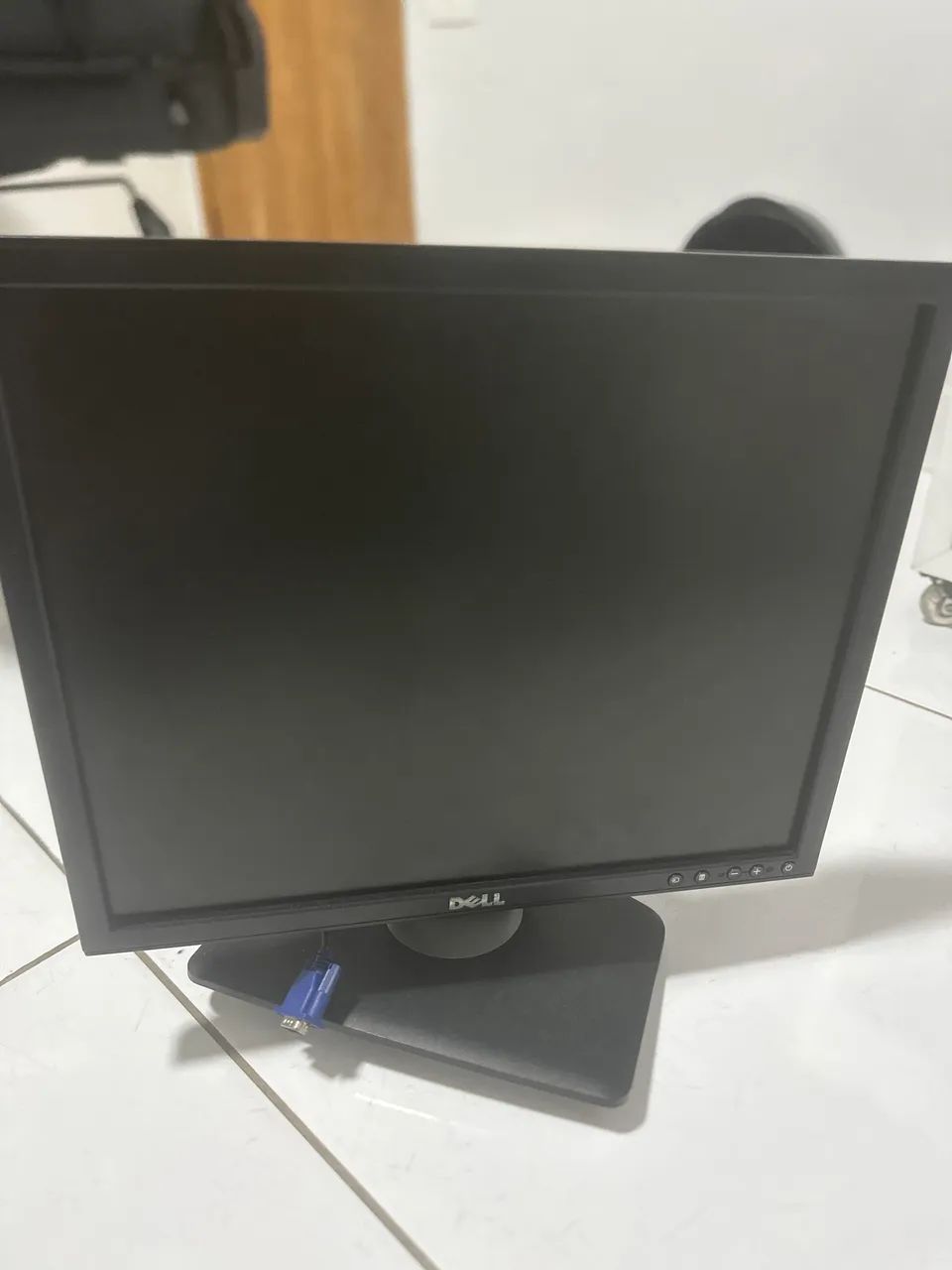 Monitor Dell base rotacionavel