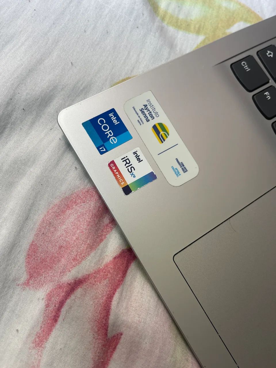 Notebook Lenovo ideapad - Foto 3