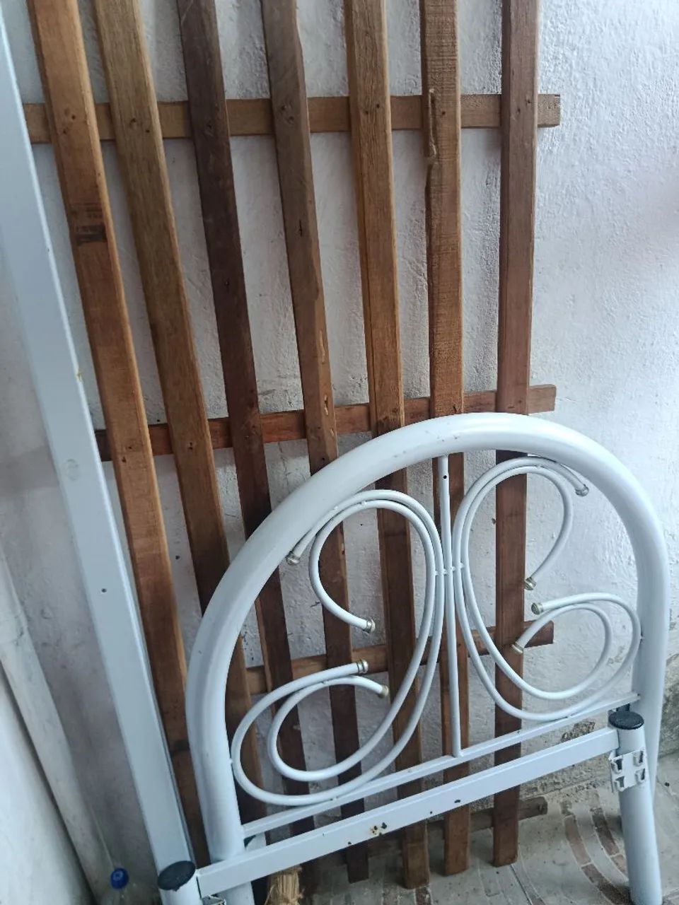 Vendo grade de cama solteiro em perfeito estado 