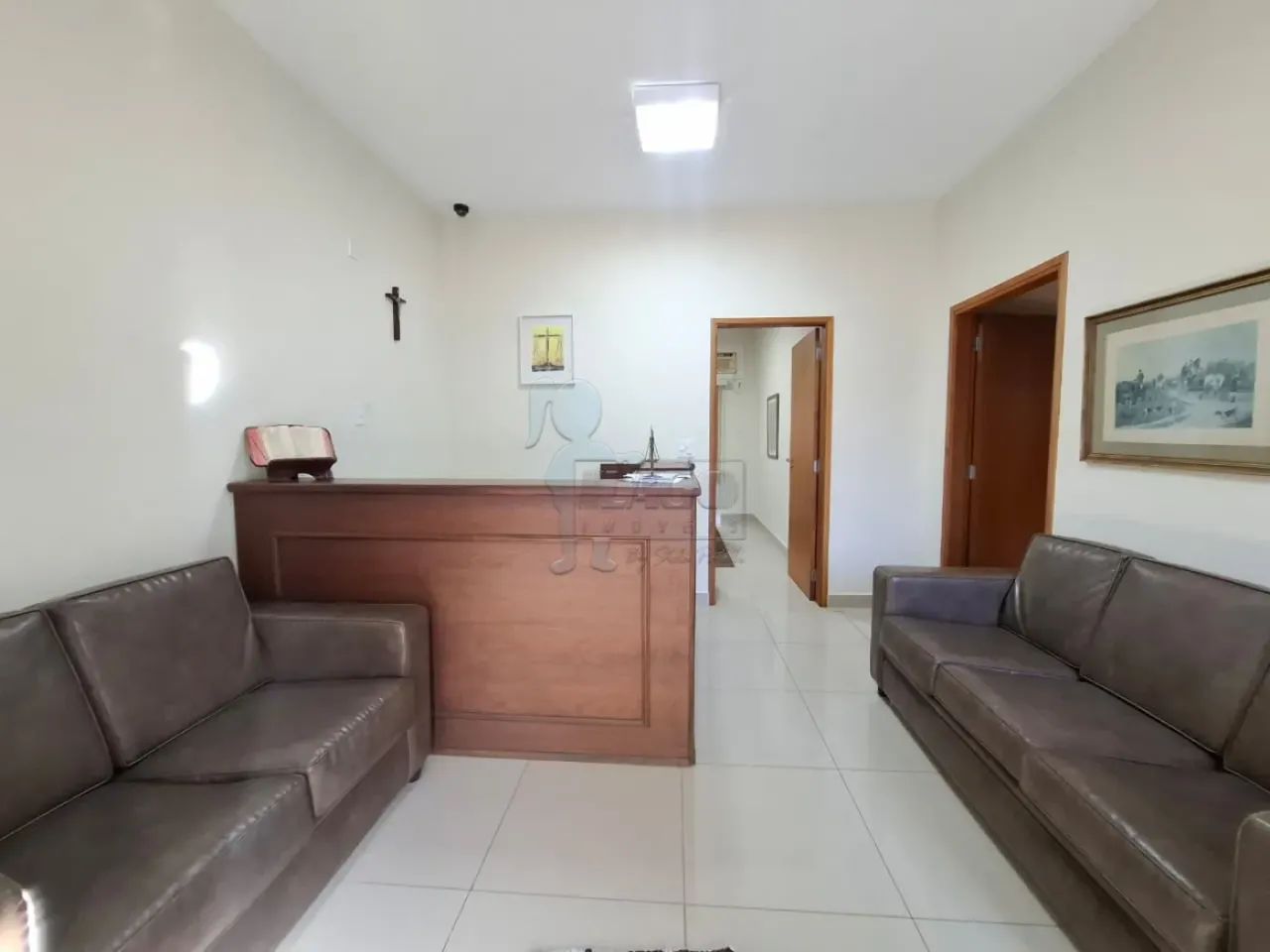 Casa Comercial de 156m² com cozinha para locação e venda - Nova Ribeirânia