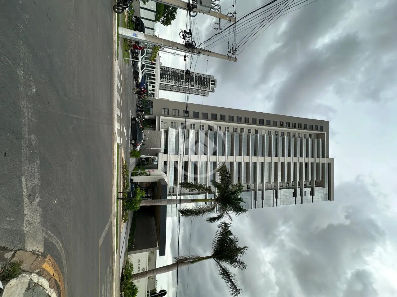 Apartamento no Edifício AUTHENTIQUE com 4 quartos, sendo 2 suítes, 3 vagas de garagens, se