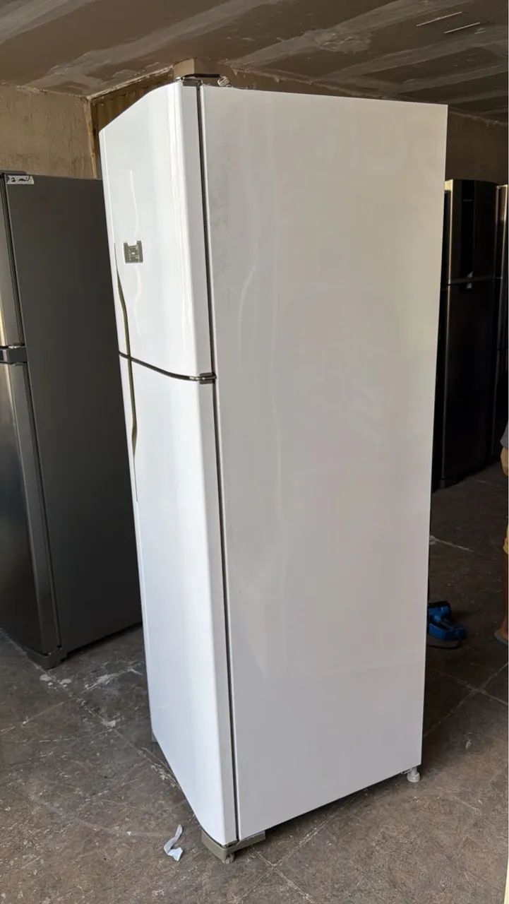 GELADEIRA ELECTROLUX DUPLEX FROST FREE  - Foto 2