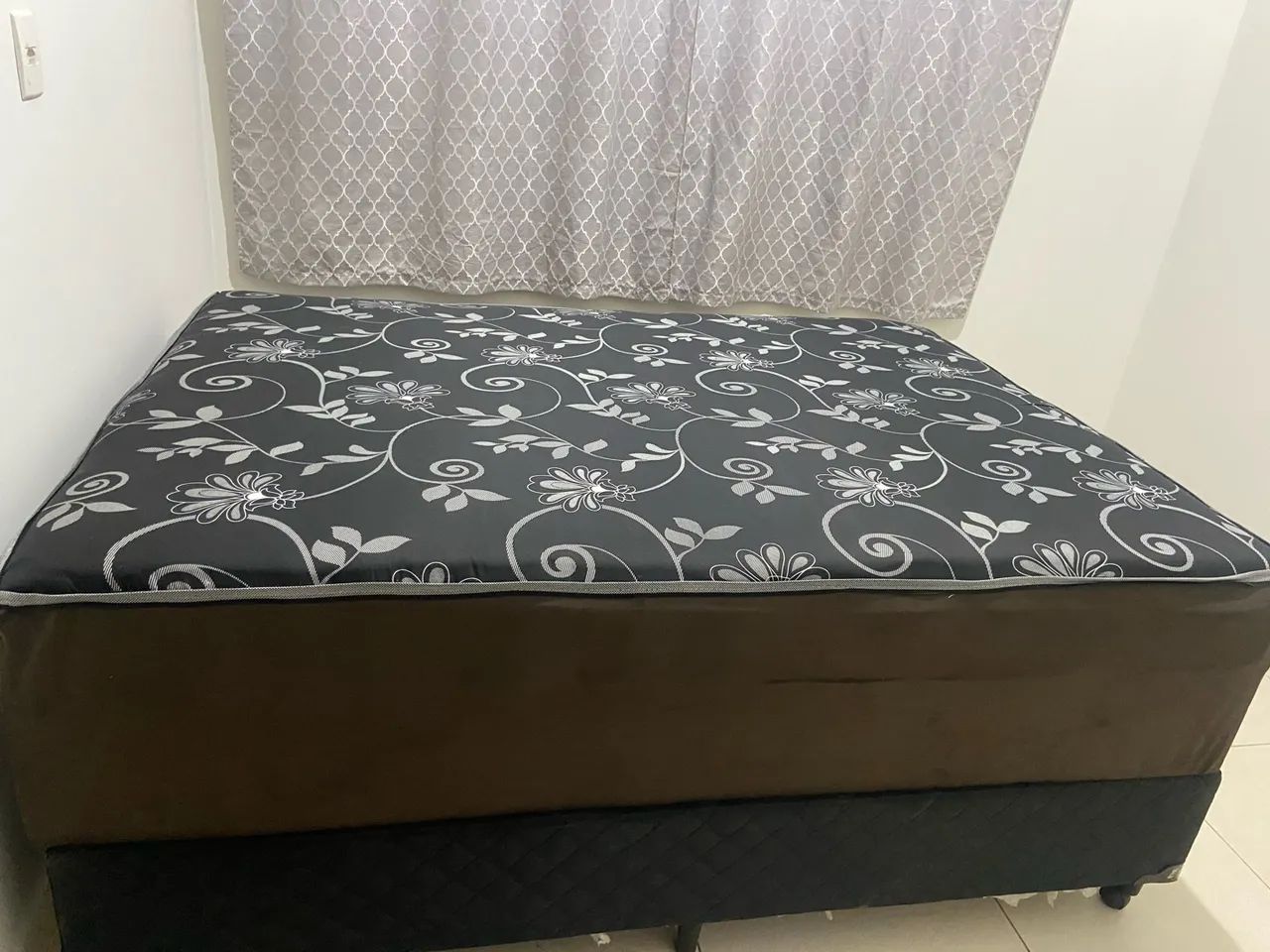 Cama Box Casal com Colchão - Nunca Usada - Foto 2