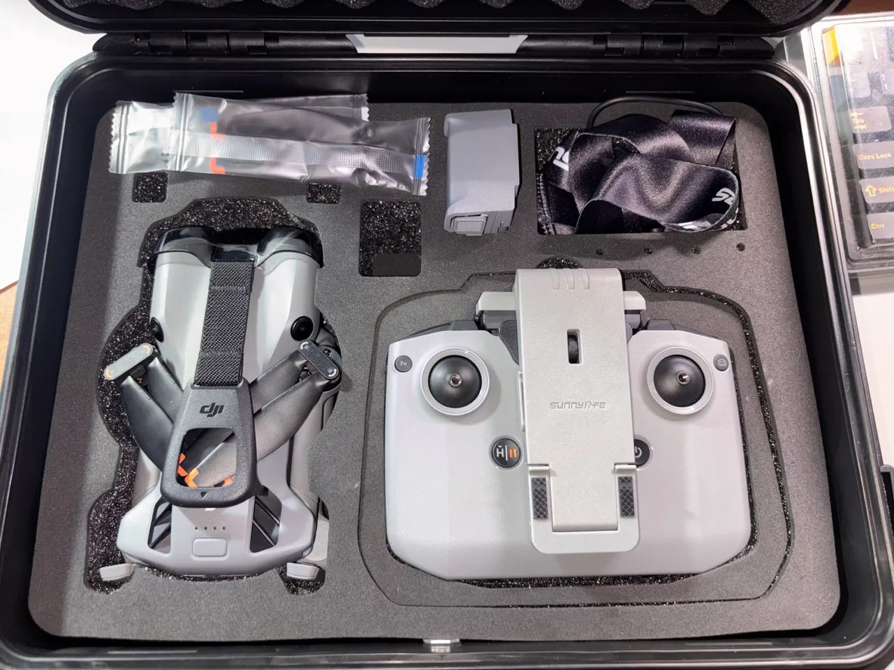 Drone DJI MINI 5 PRO (Menos de 1 mês de uso)