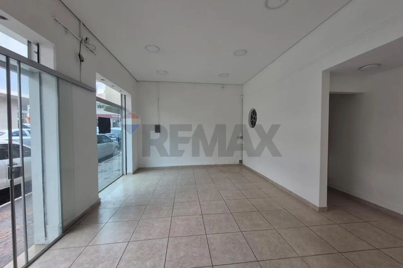 "Espaço Comercial Ideal no Centro de Capivari" - Foto 2