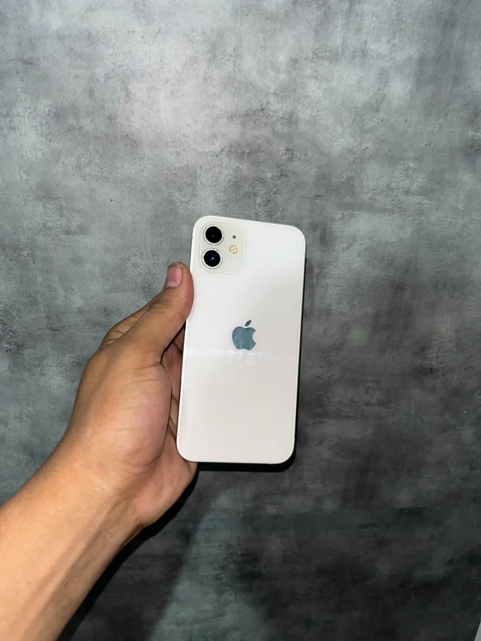 iPhone 12