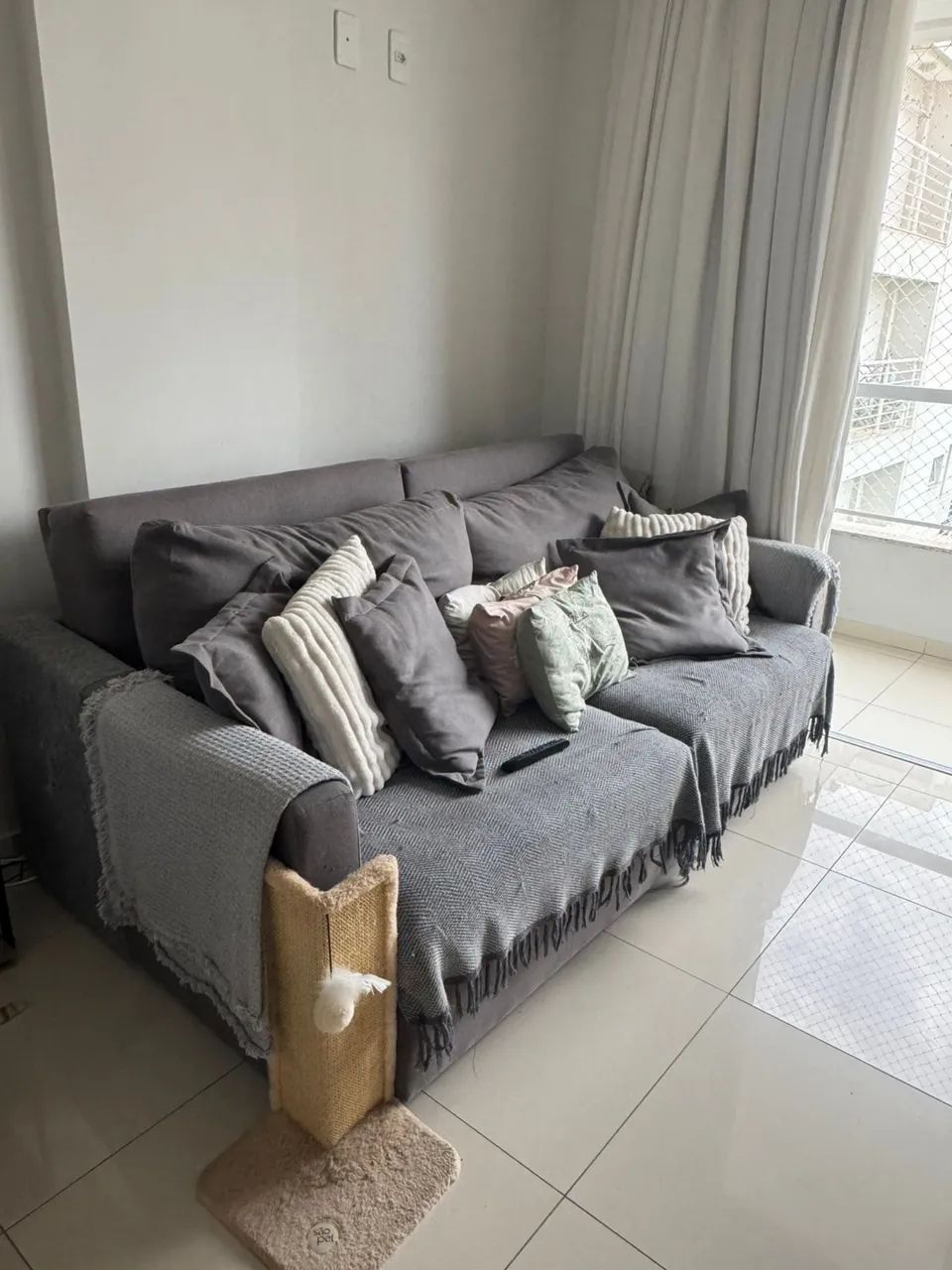 Sofá  Linho com chaise - Foto 2