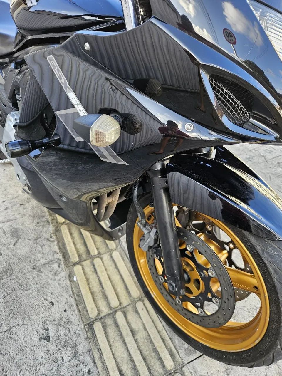 Suzuki GSXf 650cc 2011