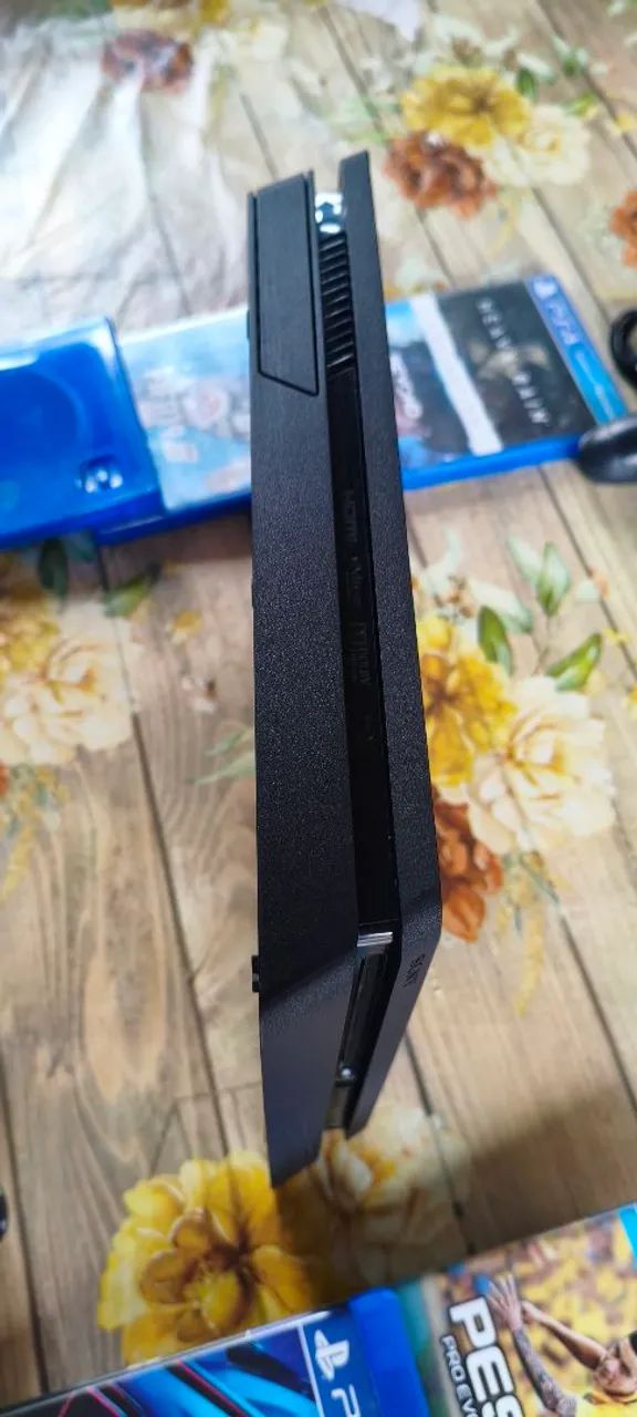 Playstation 4 slim - Foto 5