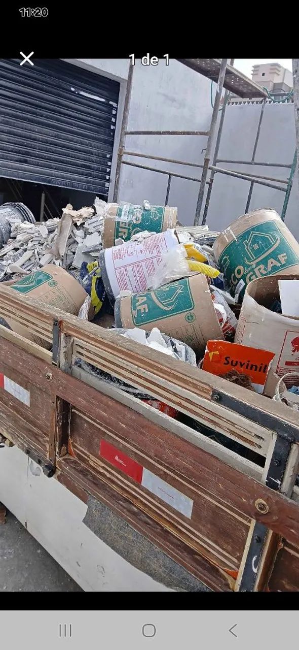 Preciso de quem faça retirada de quinquilharias limpeza de garagem 