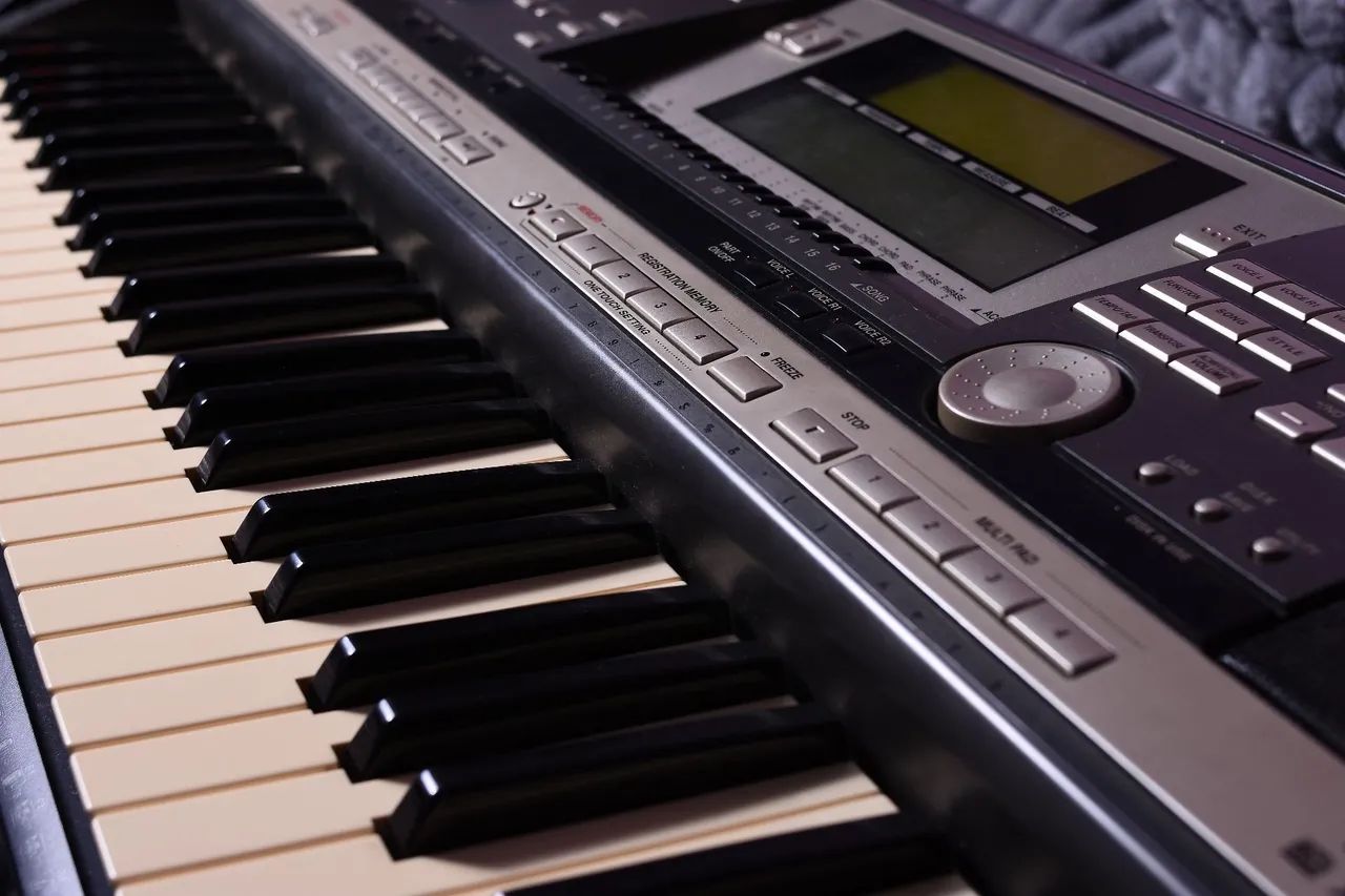 Yamaha PSR-640 - Foto 3