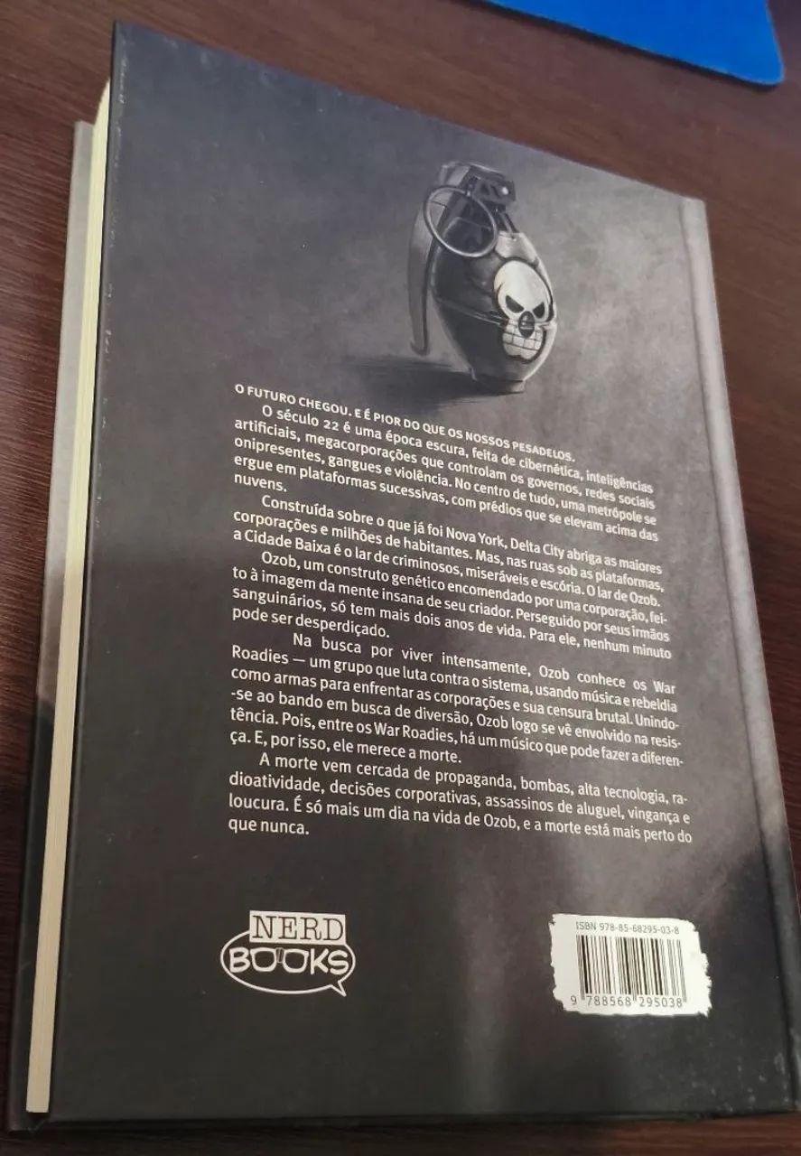 Livro Ozob - capa dura - Foto 3