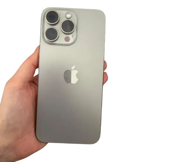  iPhone 15 Pro Max - Foto 2