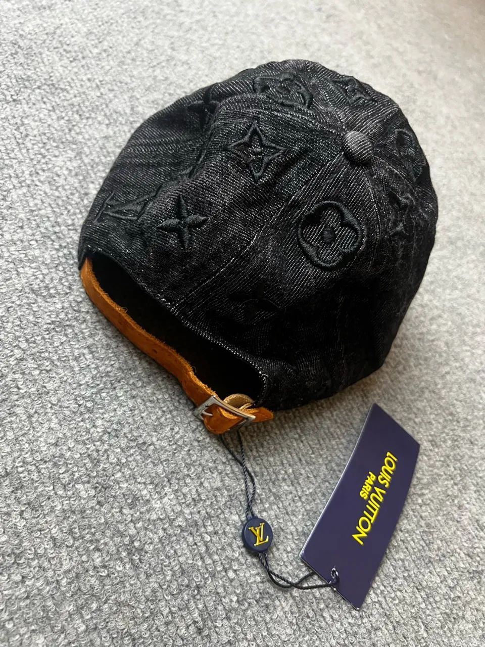 Boné Louis Vuitton Monogram Preto - Foto 2