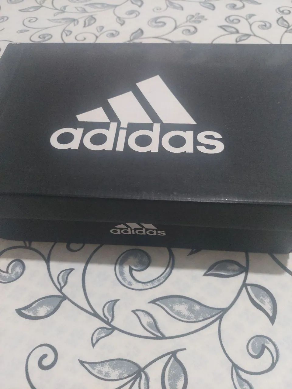 Tenis adidas