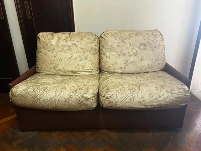 Sofá-Cama Vintage em Couro 1,49m - Mecanismo Perfeito NO PRECINHO