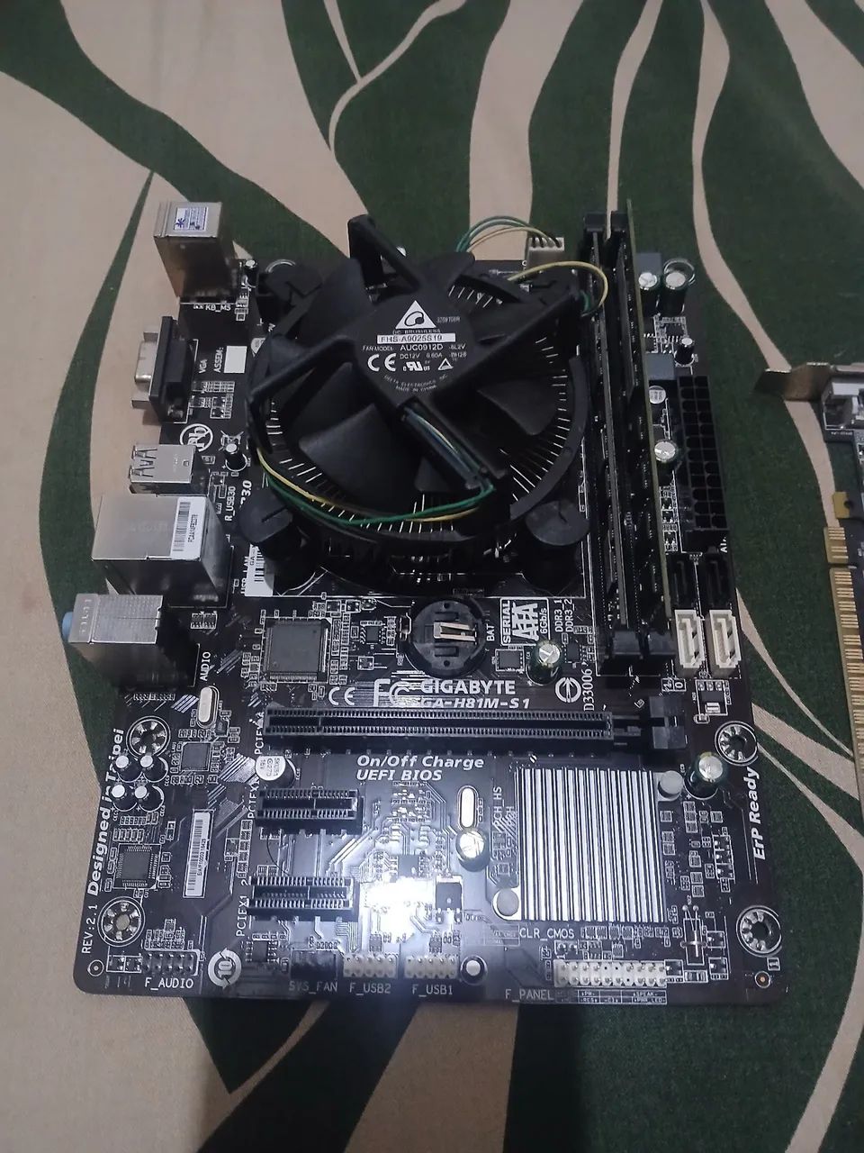 Kit placa mae 8gb gt210 1gb