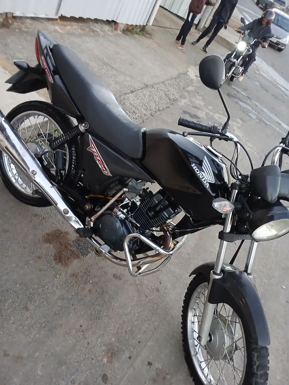 CG 150. - Foto 4