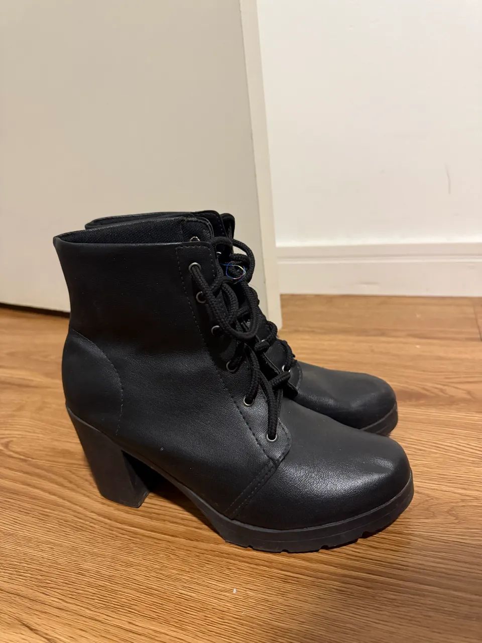 Bota  - Foto 2