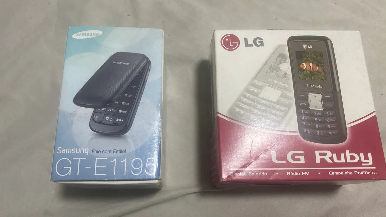 Celular antigo novo completo 